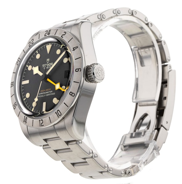 Tudor Black Bay Pro M79470-0001